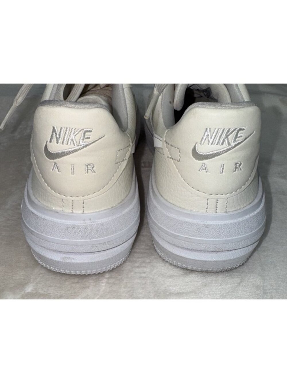 NIKE AIR FORCE 1 PLT.AF.ORM Women's Size 7 Low Pale Ivory (DJ9946 107) - Picture 4 of 8